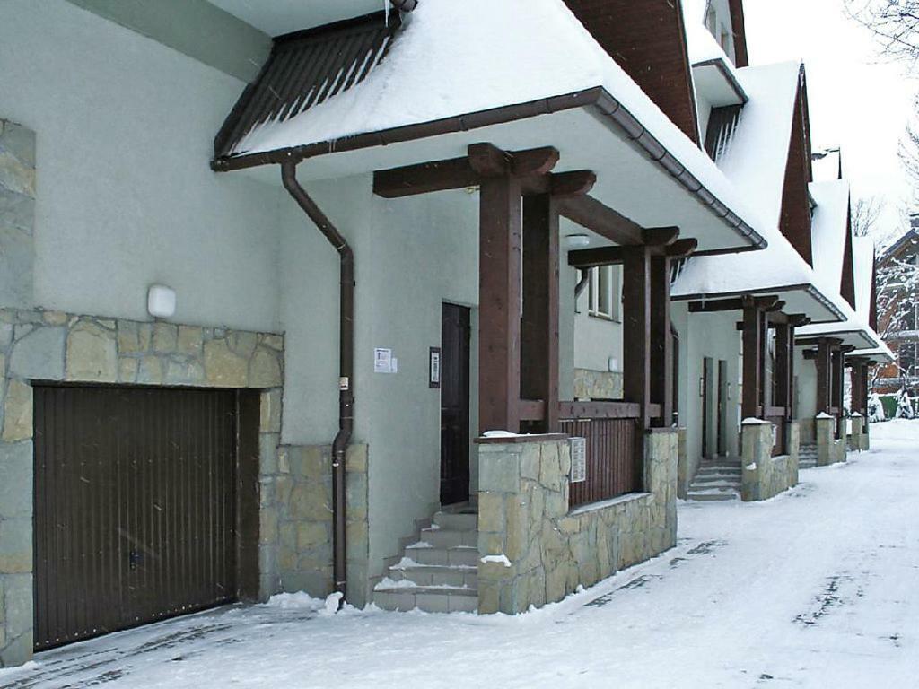 Leonia Apartments زاكوباني المظهر الخارجي الصورة